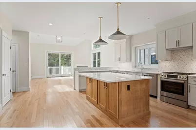 18 Talbot Lane #18, Reading, MA 01867 - Photo 5