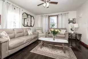 592 Mountain Ave, Revere, MA 02151 - Photo 3