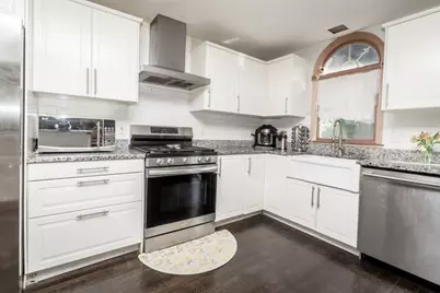 592 Mountain Ave, Revere, MA 02151 - Photo 9