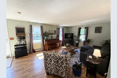 48 Vincent Cir, Worcester, MA 01604 - Photo 5