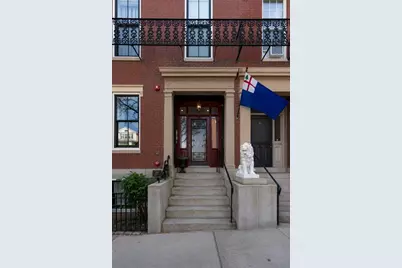 284 Bunker Hill St #5, Boston, MA 02129 - Photo 3