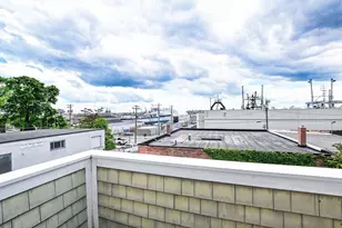 16 Middle St, Fairhaven, MA 02719 - Photo 19