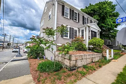 16 Middle St, Fairhaven, MA 02719 - Photo 3