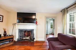 16 Middle St, Fairhaven, MA 02719 - Photo 11