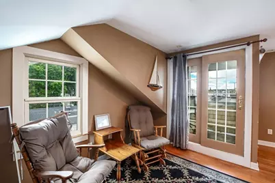 16 Middle St, Fairhaven, MA 02719 - Photo 13
