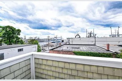 16 Middle St, Fairhaven, MA 02719 - Photo 17