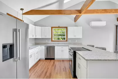 133 Sycamore St, Fairhaven, MA 02719 - Photo 15