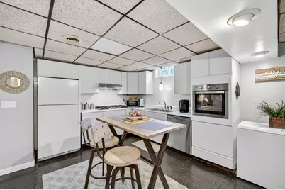 133 Sycamore St, Fairhaven, MA 02719 - Photo 37
