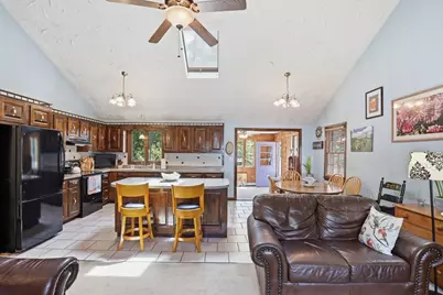 63 Faulkner Ave, Wilmington, MA 01887 - Photo 11