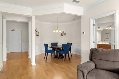 204 Clocktower Drive #311, Waltham, MA 02452 - Photo 9