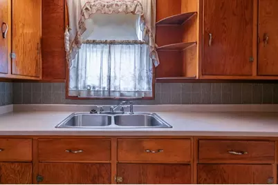 22 Camden Street #A, Lawrence, MA 01841 - Photo 17