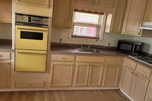 252 Newbury, Peabody, MA 01960 - Photo 5