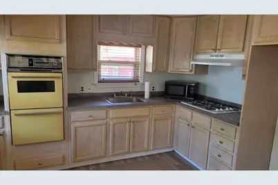 252 Newbury #58, Peabody, MA 01960 - Photo 7