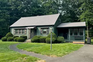 293 Birch Bluffs Dr, Westfield, MA 01085 - Photo 1