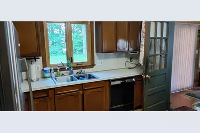 293 Birch Bluffs Dr #0, Westfield, MA 01085 - Photo 5