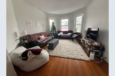 98 Cypress St #3, Brookline, MA 02445 - Photo 3