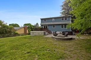 34 Washington Ave, Burlington, MA 01803 - Photo 21