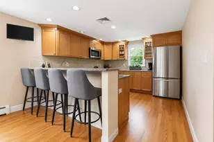 34 Washington Ave, Burlington, MA 01803 - Photo 7