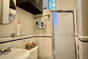 68 Phillips St, Boston, MA 02114 - Photo 9