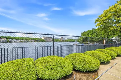 74 S Quinsigamond Ave #2, Shrewsbury, MA 01545 - Photo 11