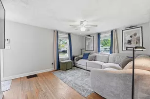 154 Russell St, Springfield, MA 01104 - Photo 5