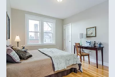 4 Leicester St #4-4, Boston, MA 02135 - Photo 7