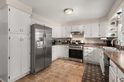 42 Allison Lane, West Springfield, MA 01089 - Photo 9