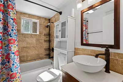 207 Washington St, Leominster, MA 01453 - Photo 17