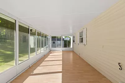 207 Washington St, Leominster, MA 01453 - Photo 13