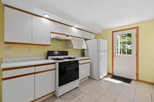 48 Purity Springs Rd, Burlington, MA 01803 - Photo 3