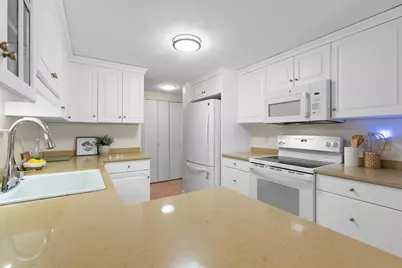 1100 Salem St #75, Lynnfield, MA 01940 - Photo 9