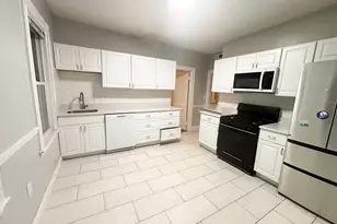 14 Belknap St, Somerville, MA 02144 - Photo 1