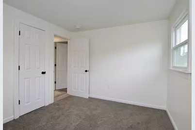464 Poole St, Ludlow, MA 01056 - Photo 27