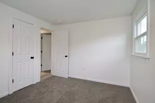 464 Poole St, Ludlow, MA 01056 - Photo 27
