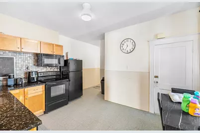16 Leavitt St #2, Salem, MA 01970 - Photo 9