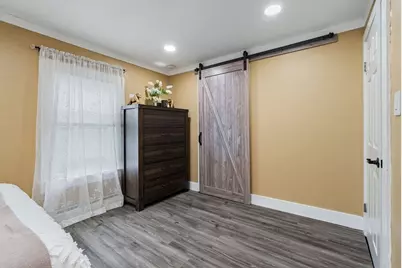 83 Elm St, Salisbury, MA 01952 - Photo 17