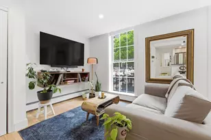 4 Derne St, Boston, MA 02114 - Photo 9