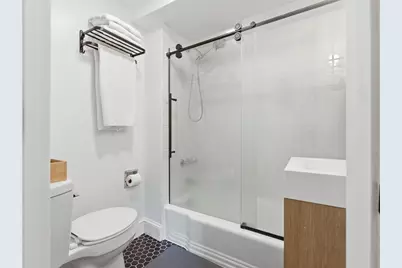 4 Derne St #2, Boston, MA 02114 - Photo 19