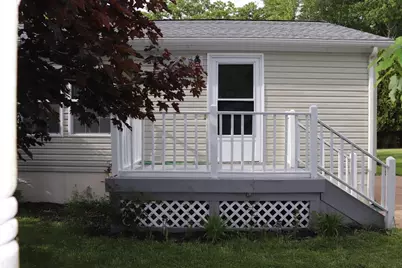 48 Songbird Ln, Tiverton, RI 02878 - Photo 5