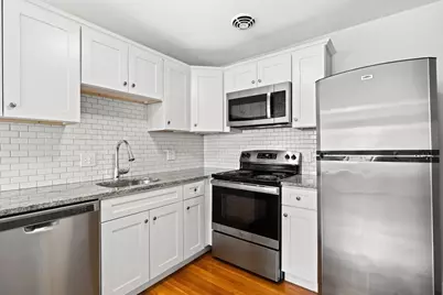 121 Warren St #4, Watertown, MA 02472 - Photo 5