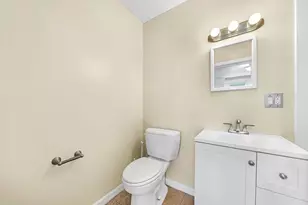 137 Central Ave, Needham, MA 02492 - Photo 17
