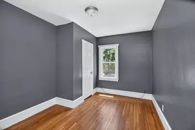 30-32 Sydney Ave, Holyoke, MA 01040 - Photo 11