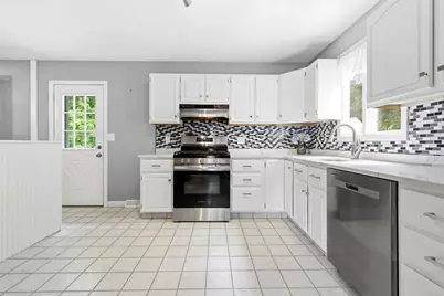 447 Shawsheen Street, Tewksbury, MA 01876 - Photo 7
