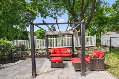 4 Irving St, Stoneham, MA 02180 - Photo 39