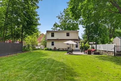 4 Irving St, Stoneham, MA 02180 - Photo 41