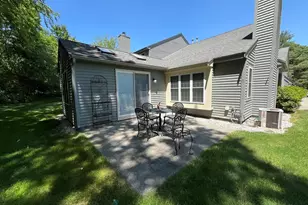 600 Ridgefield Cir, Clinton, MA 01510 - Photo 3