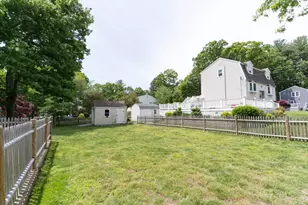 70 McDonald Rd, Wilmington, MA 01887 - Photo 9