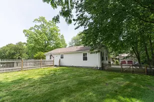 70 McDonald Rd, Wilmington, MA 01887 - Photo 13
