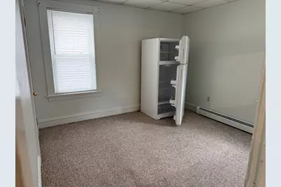 9 Lexington St #1W, Fall River, MA 02723 - Photo 5