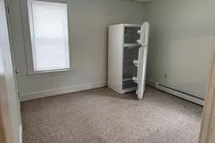 9 Lexington St, Fall River, MA 02723 - Photo 5